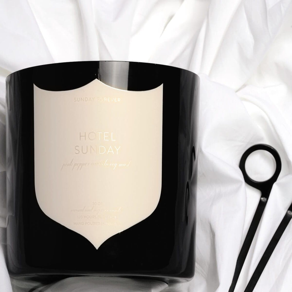 
                  
                    Hotel Sunday Luxury Candle Pink Pepper and Cherry Musk - Sunday Forever
                  
                