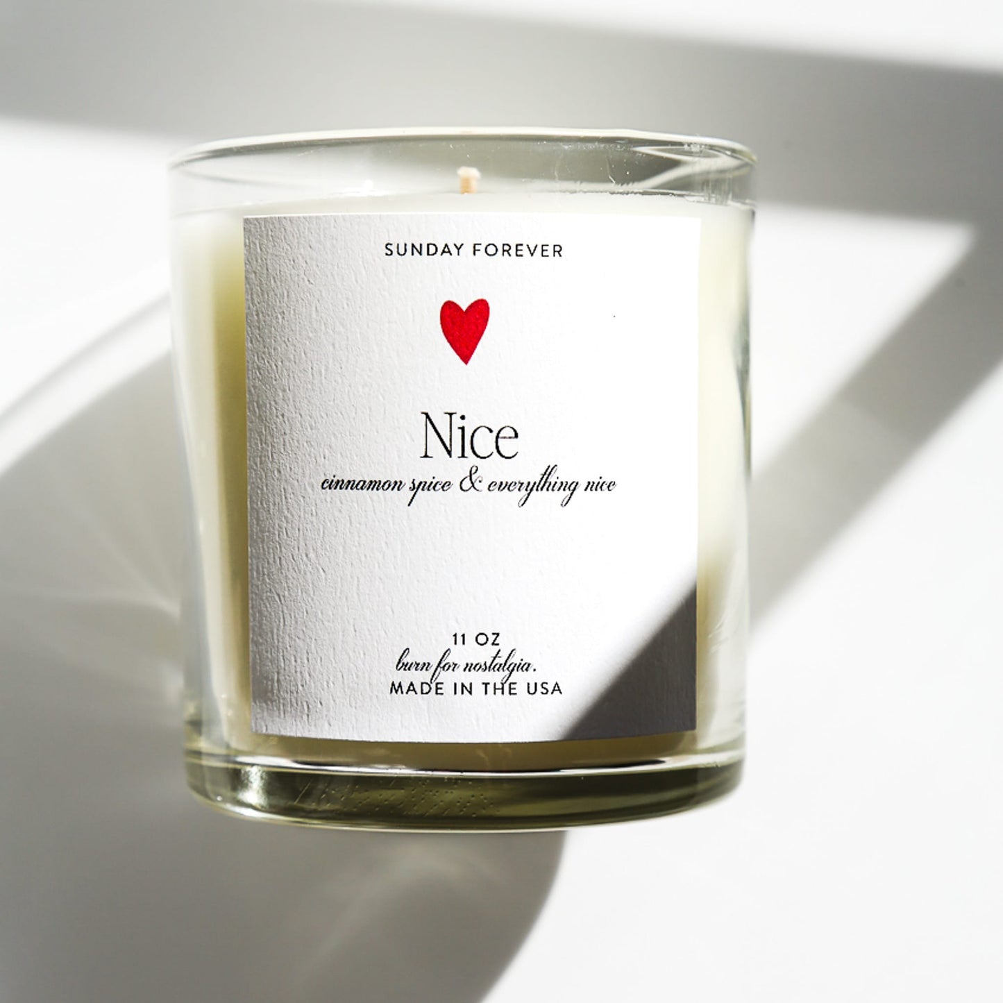 Nice Luxury Candle with Cinnamon and Spice - Sunday Forever